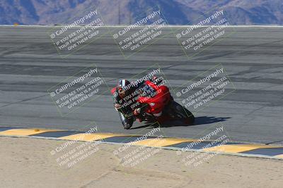 media/Mar-21-2025-CVMA Friday Practice (Fri) [[30cd4fe323]]/2-Racer 1/Session 2 (Bowl)/
